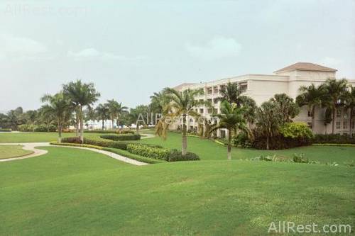 Ritz-Carlton Golf & Spa Resort 25